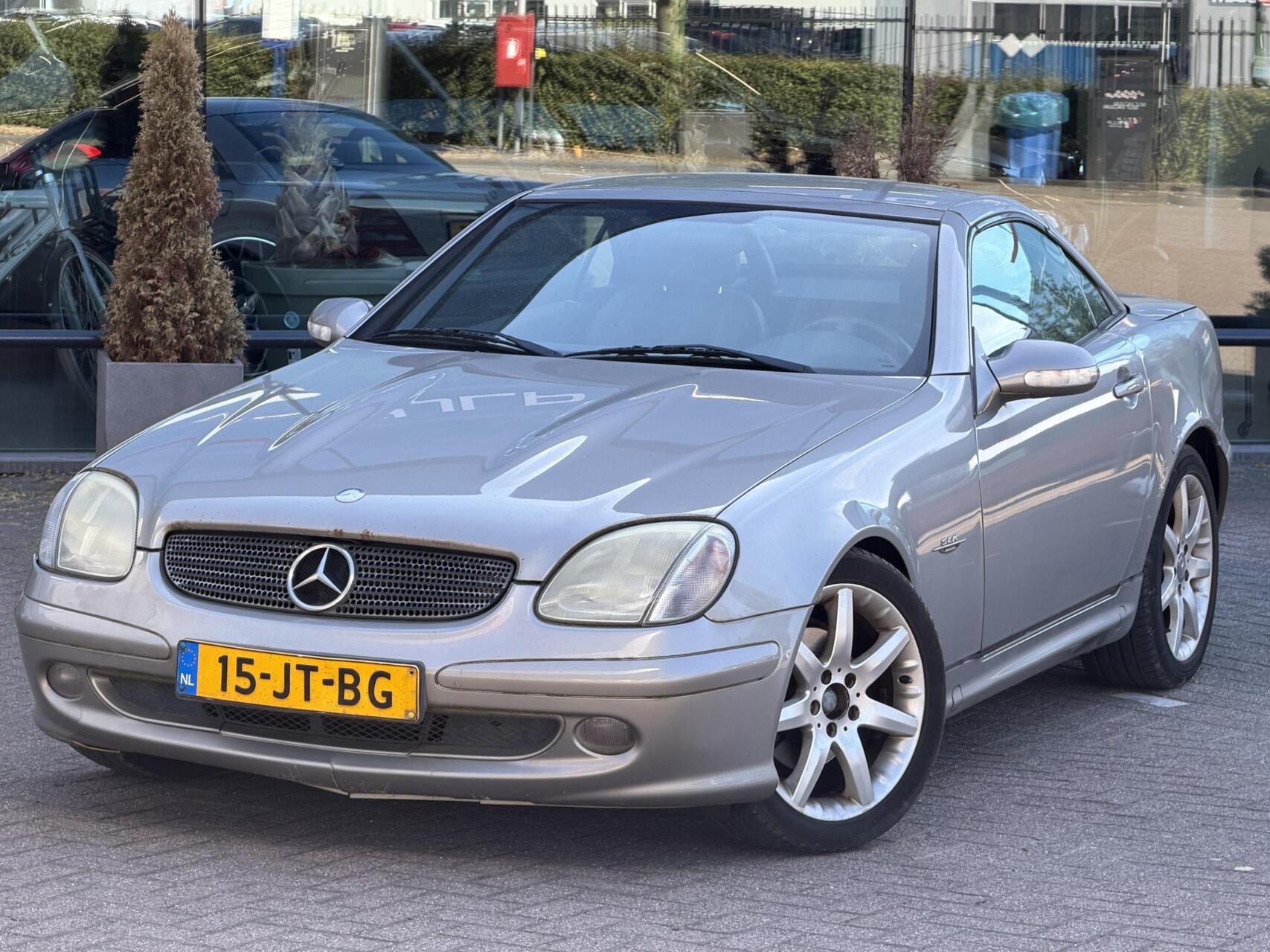 Foto van Mercedes-Benz SLK 200 Kompressor