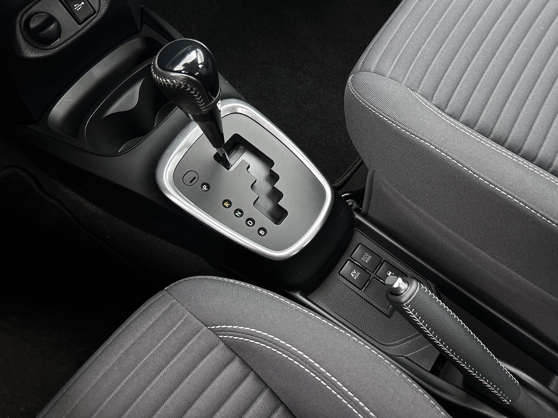 Foto van Toyota Toyota Yaris Hybrid