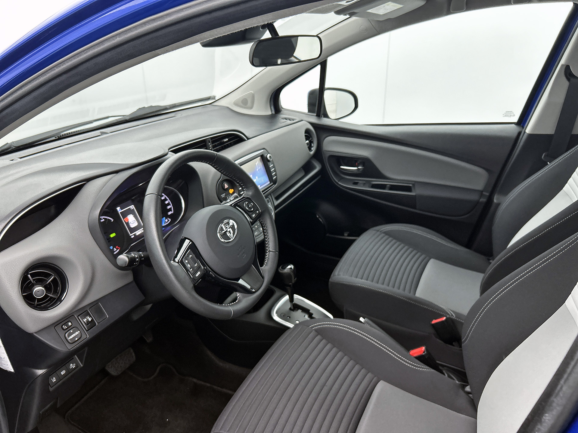 Foto van Toyota Toyota Yaris Hybrid