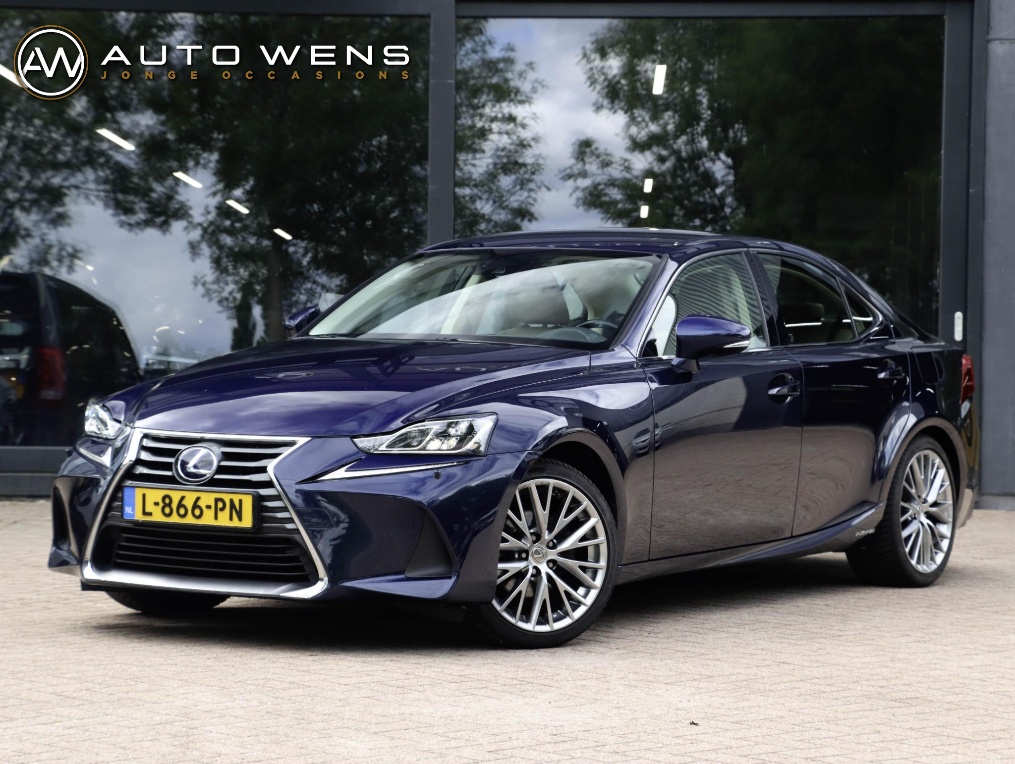 Lexus Lexus Is300h 300h Hybrid Luxury Line 2017 - voorkant