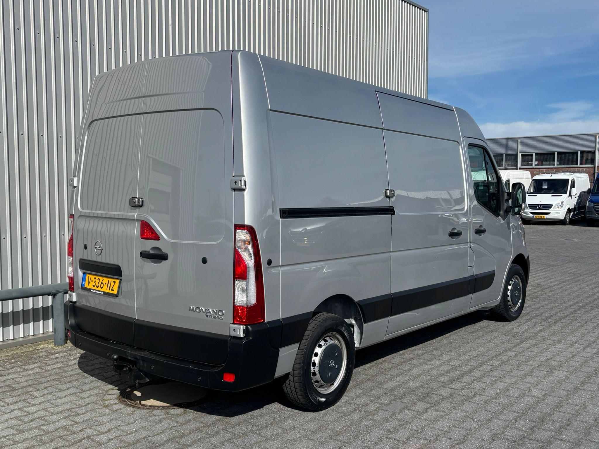 Foto van Opel Movano