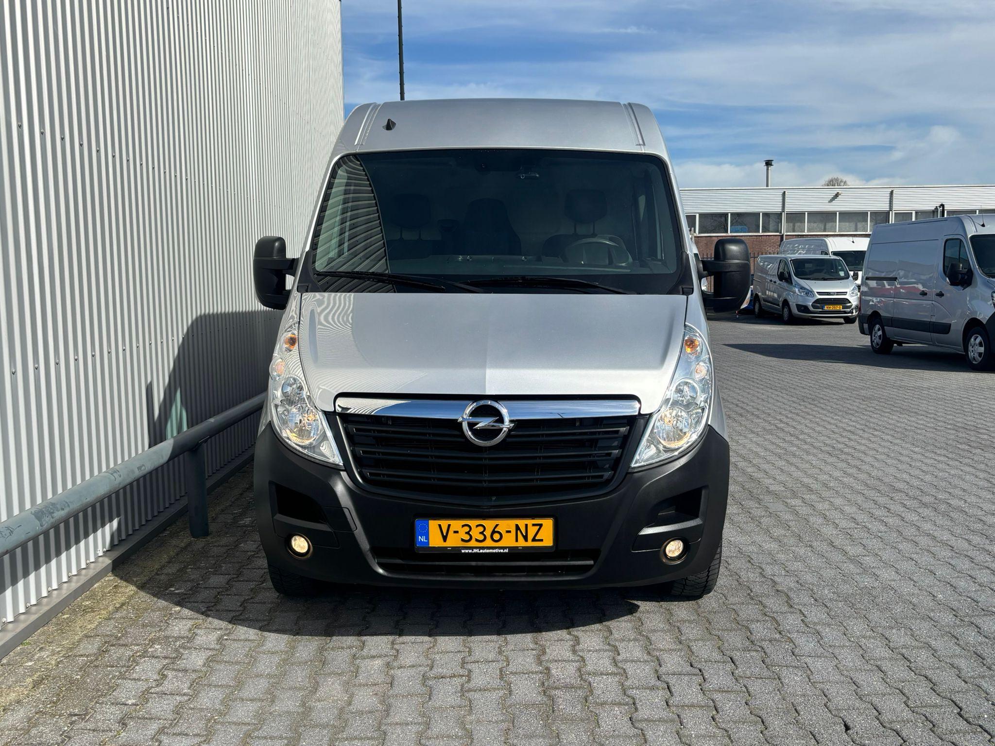 Foto van Opel Movano