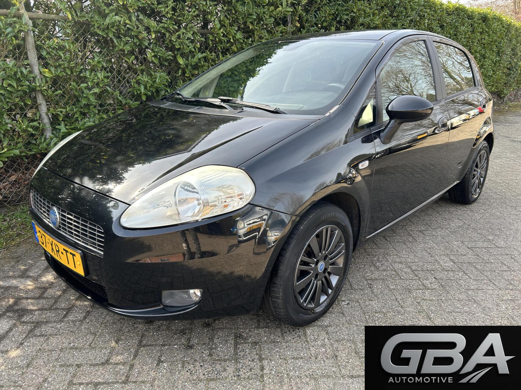 Fiat Fiat Punto 1.4-16V Emotion NAP APK t/m 29-03-2027! 2007 - voorkant