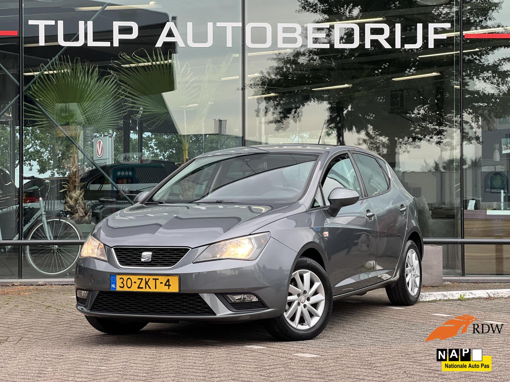 Seat Ibiza 1.2 TSI Style Automaat 5 Deurs Technic Pack NAP 2013 - voorkant