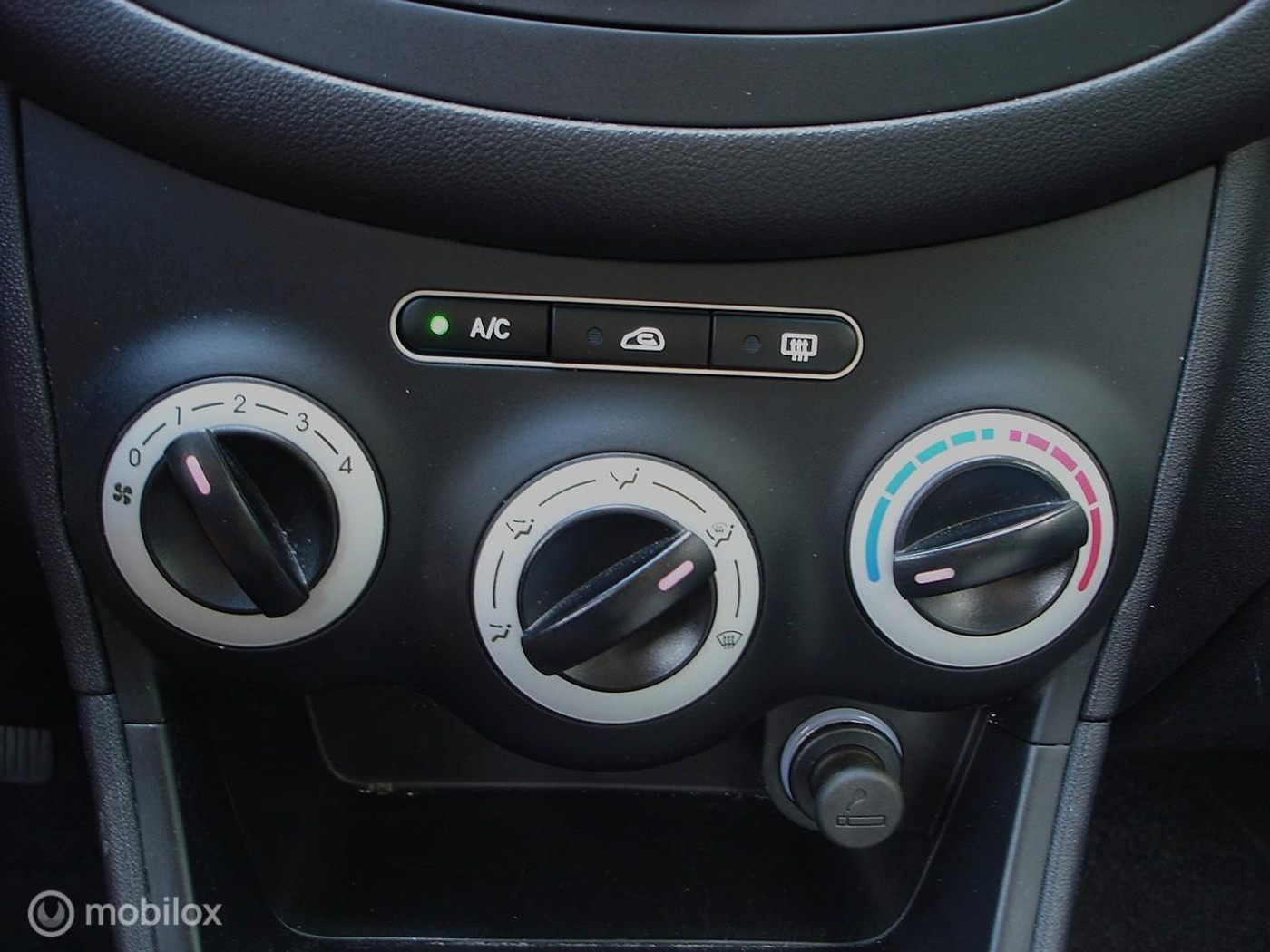Foto van Hyundai I 10