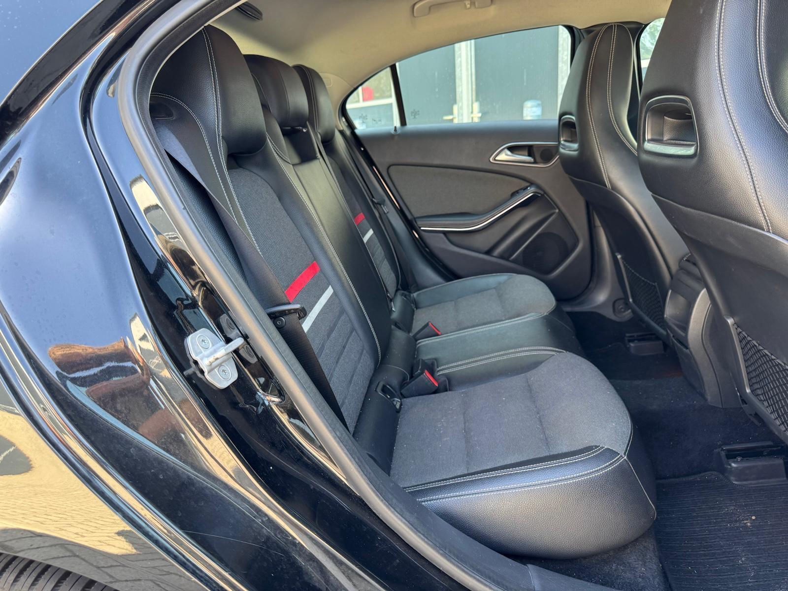 Foto van Mercedes-Benz A 180