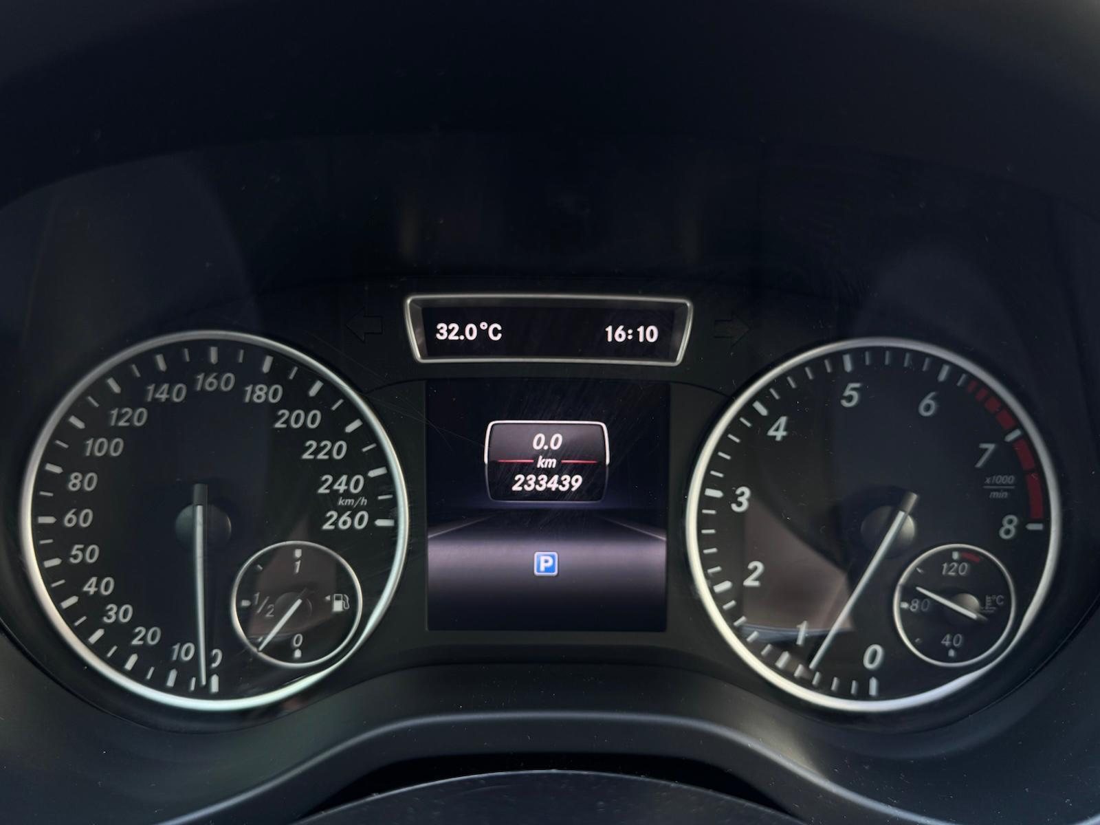 Foto van Mercedes-Benz A 180