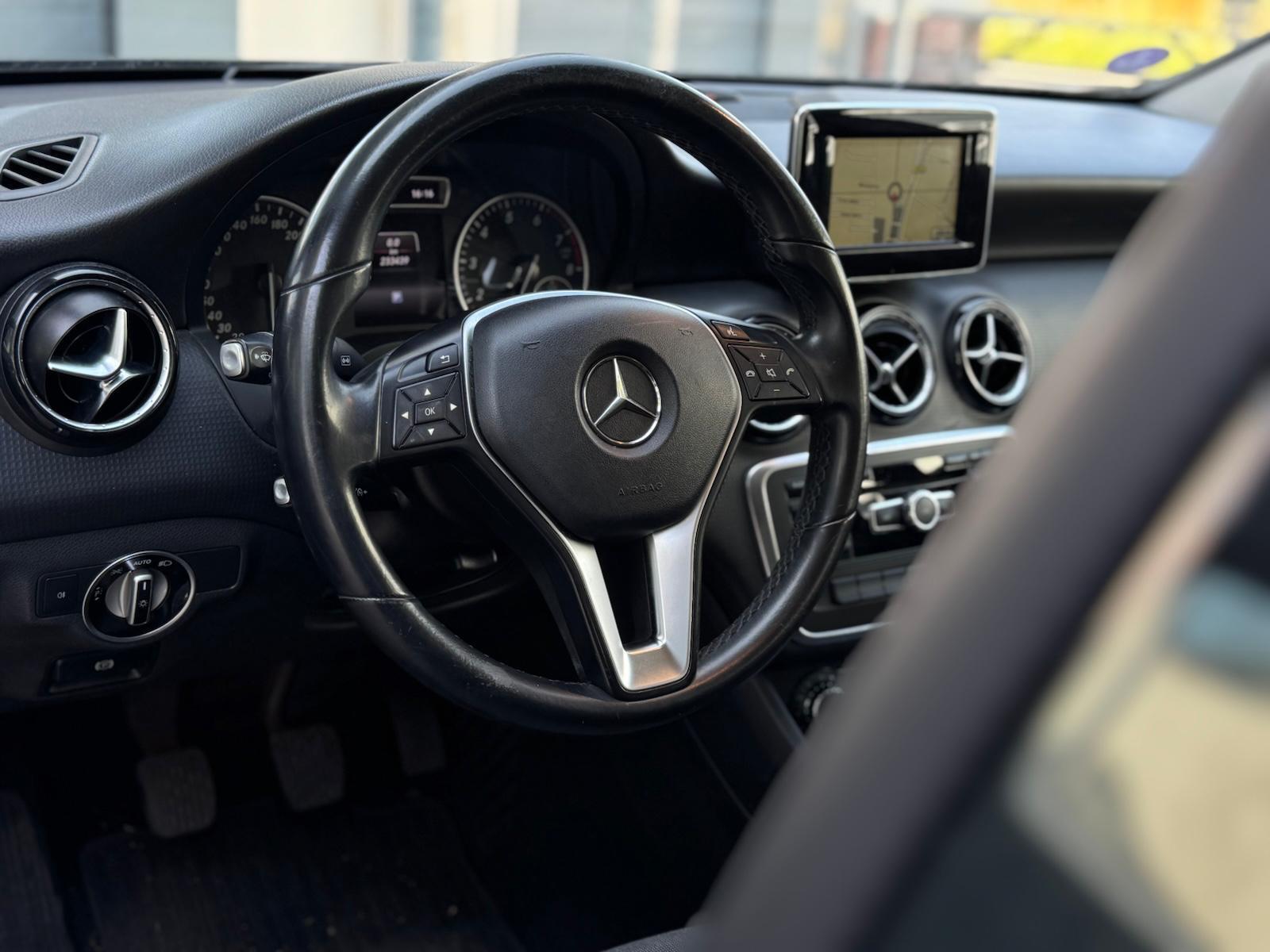 Foto van Mercedes-Benz A 180