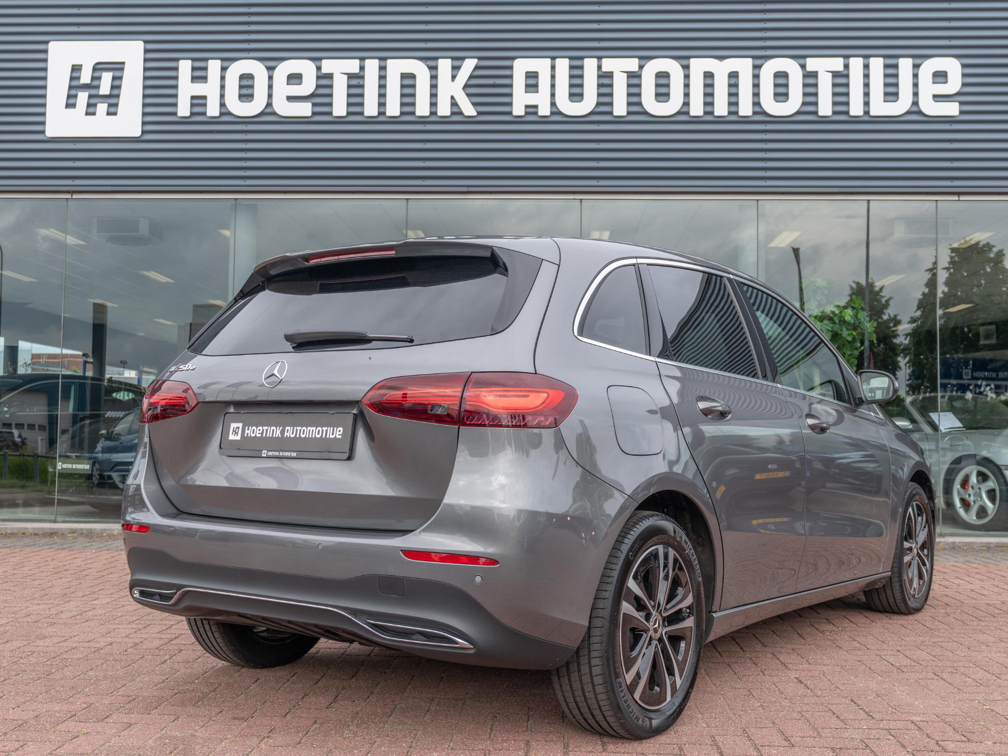 Foto van Mercedes-Benz B 250 E