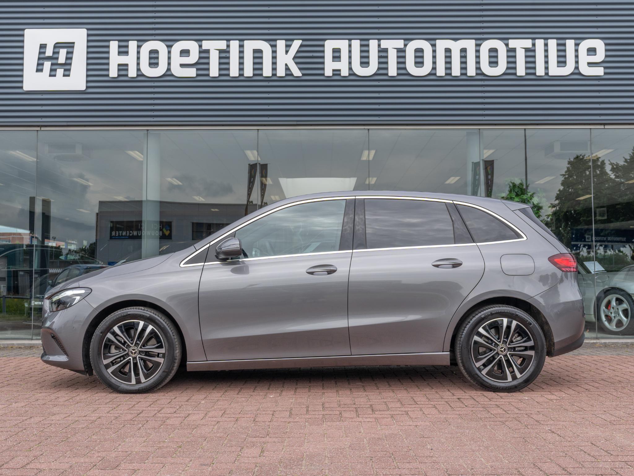 Foto van Mercedes-Benz B 250 E