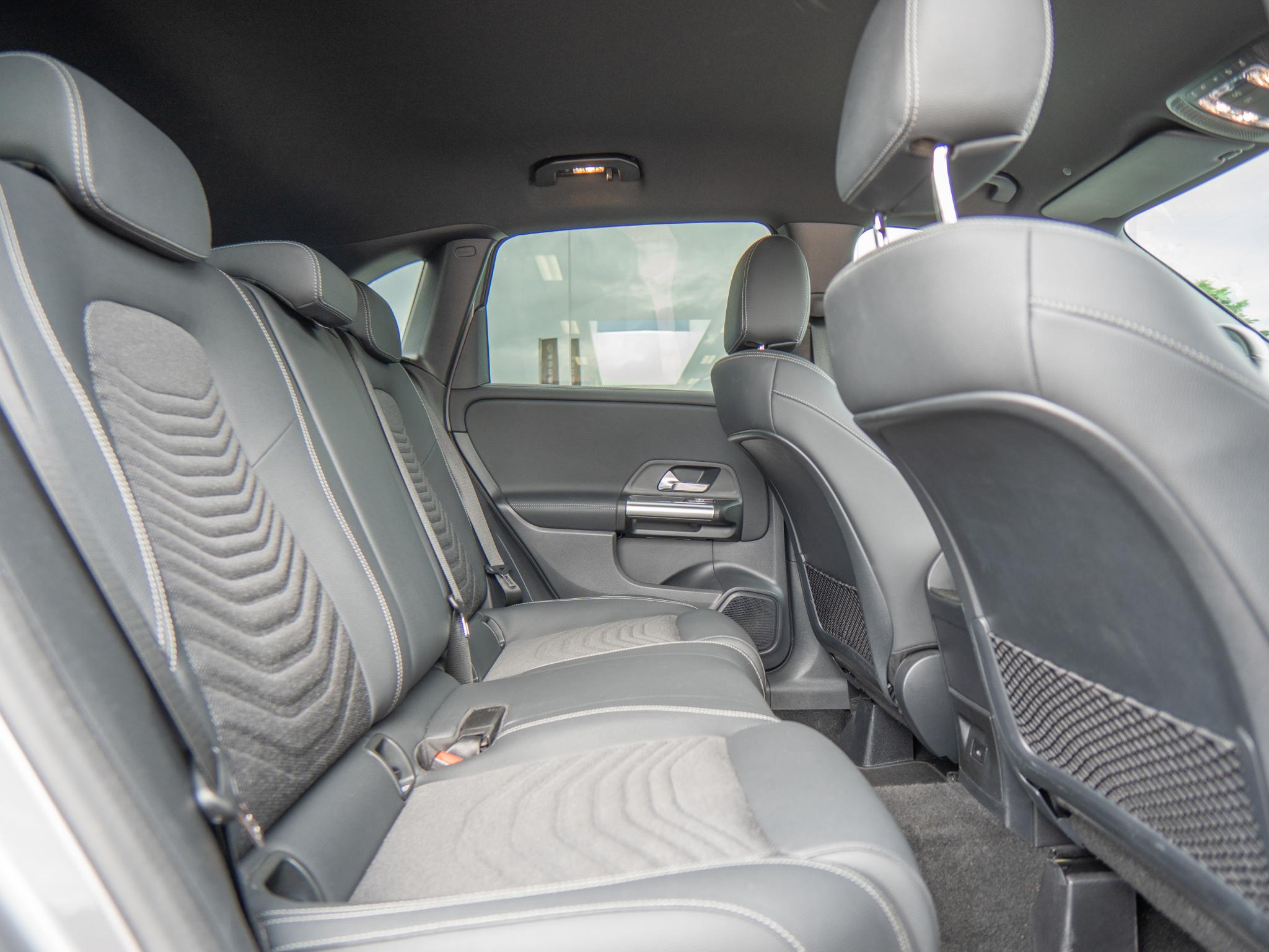 Foto van Mercedes-Benz B 250 E