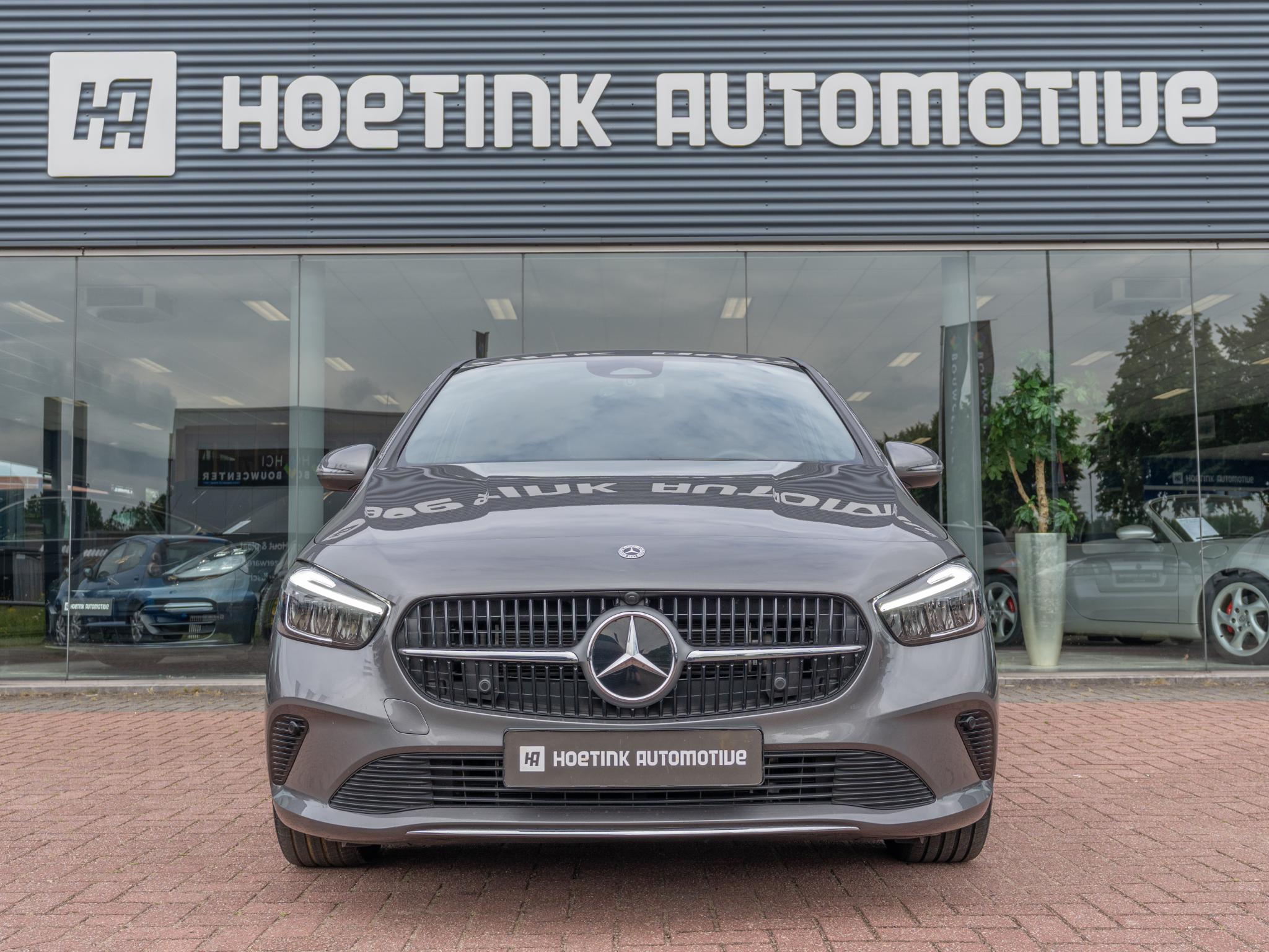 Foto van Mercedes-Benz B 250 E