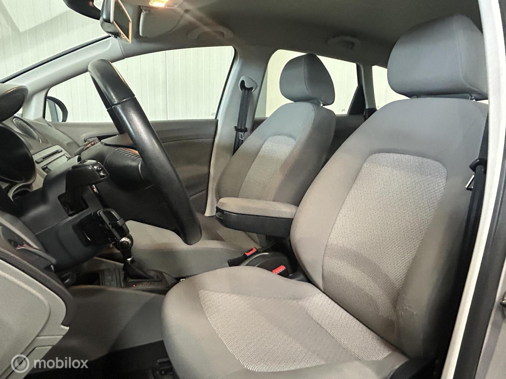 Foto van Seat Ibiza ST