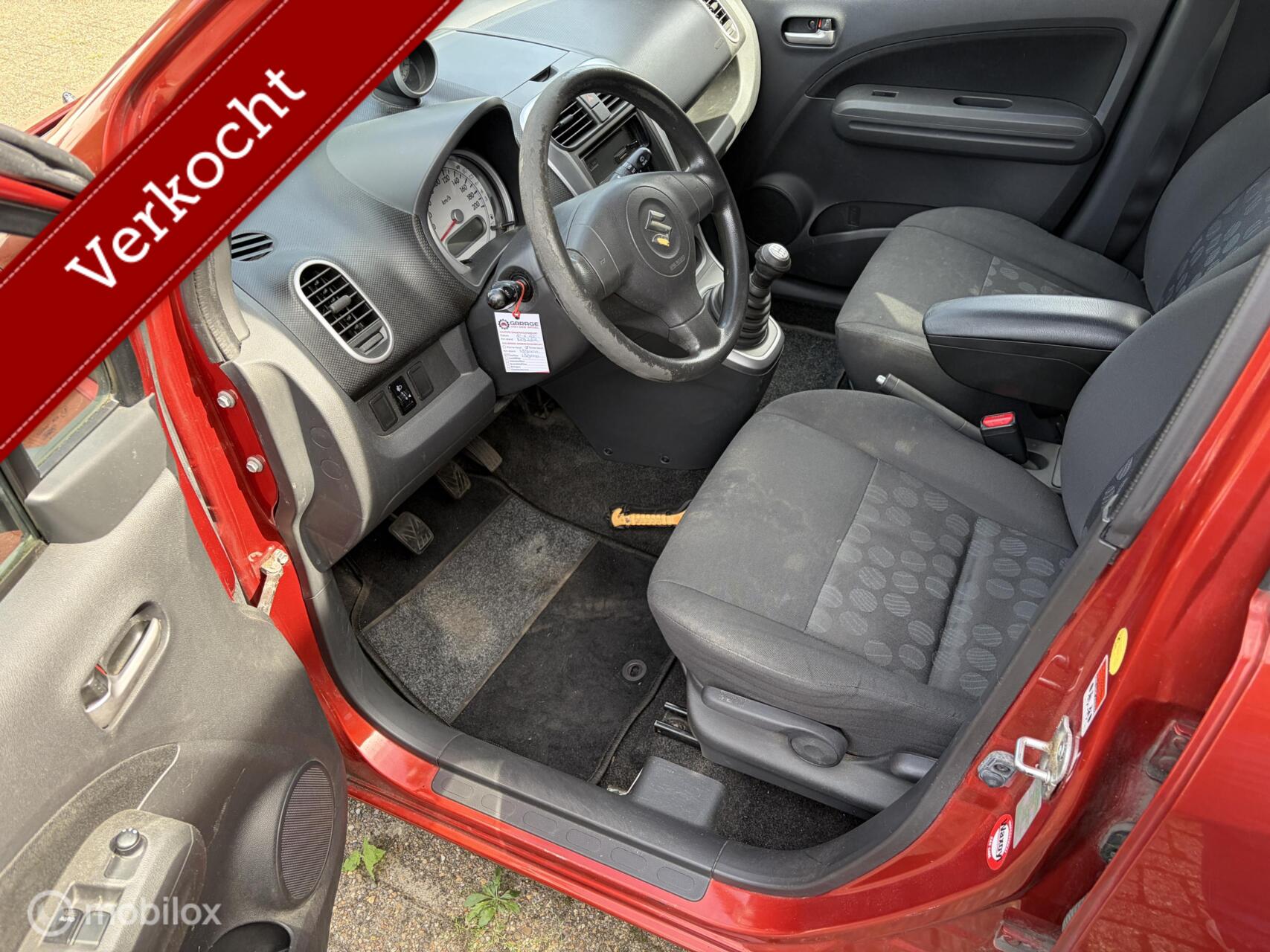 Foto van Suzuki Splash