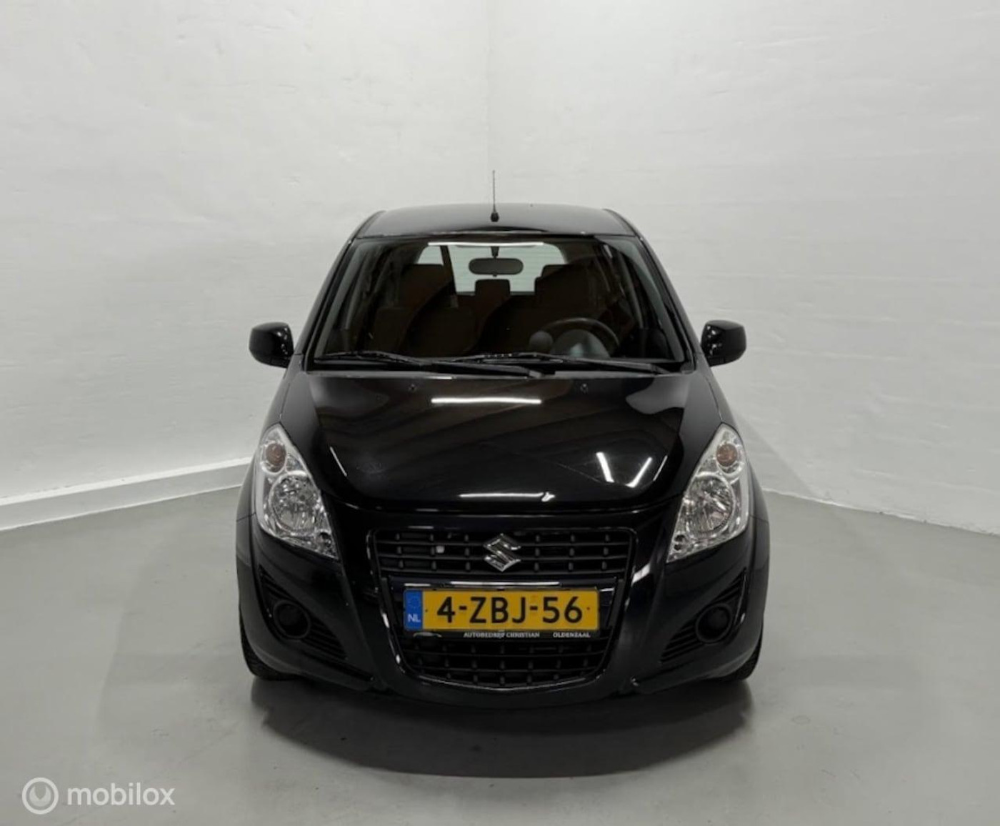 Foto van Suzuki Splash