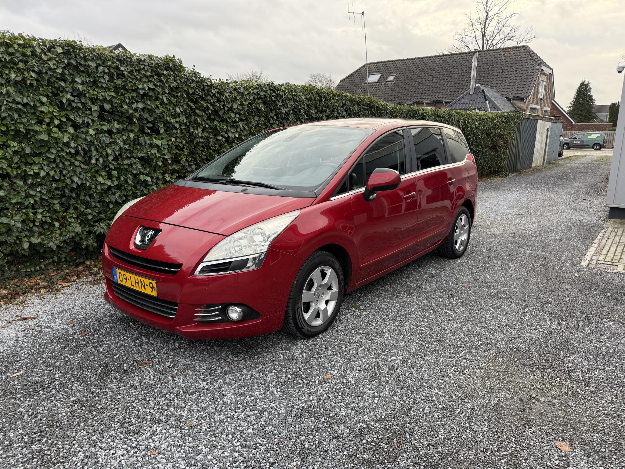 Foto van Peugeot 5008