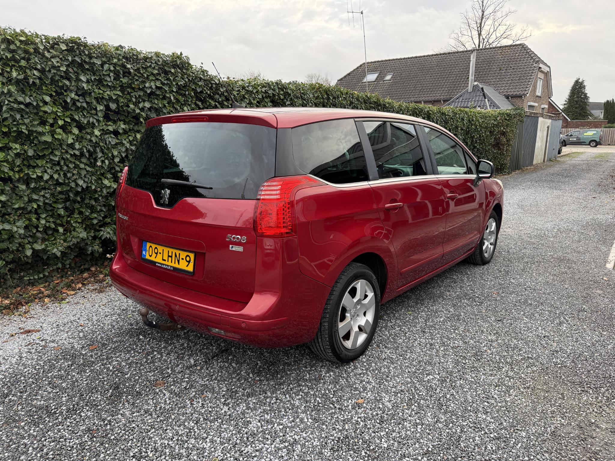 Foto van Peugeot 5008