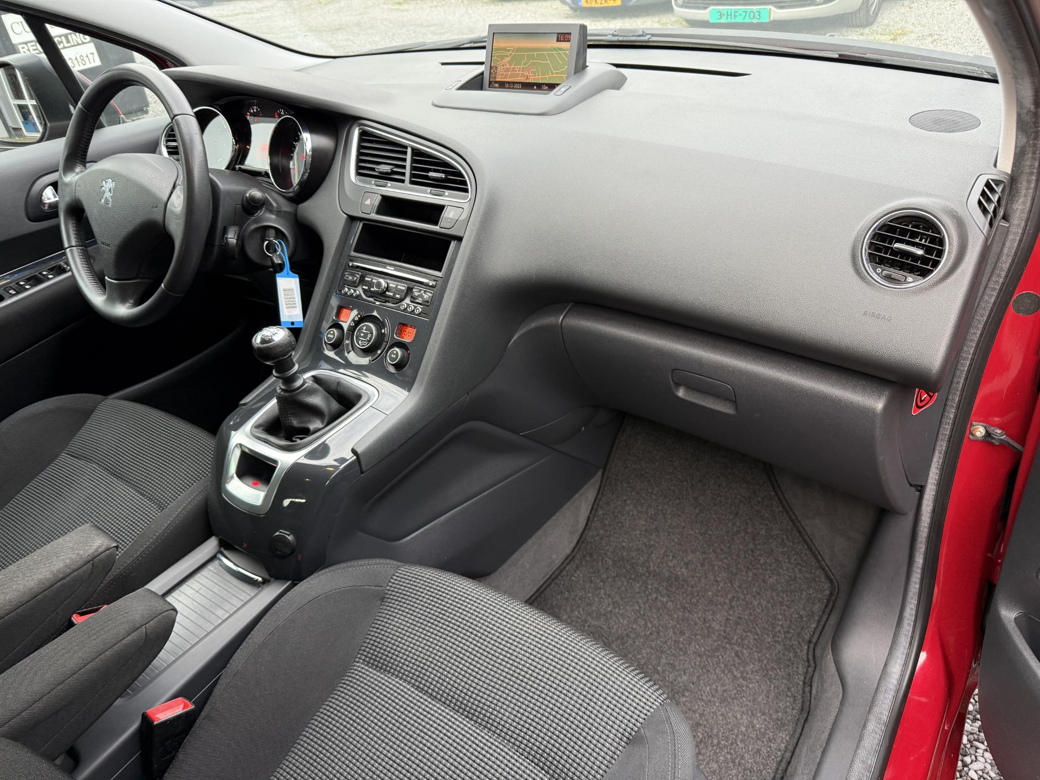 Foto van Peugeot 5008