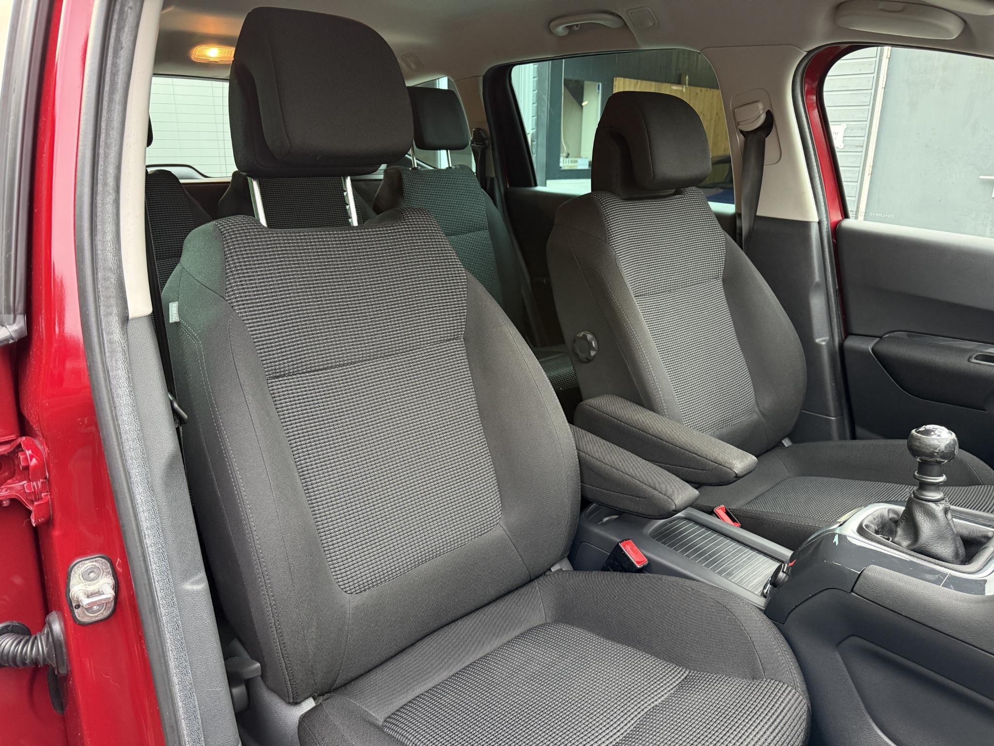 Foto van Peugeot 5008