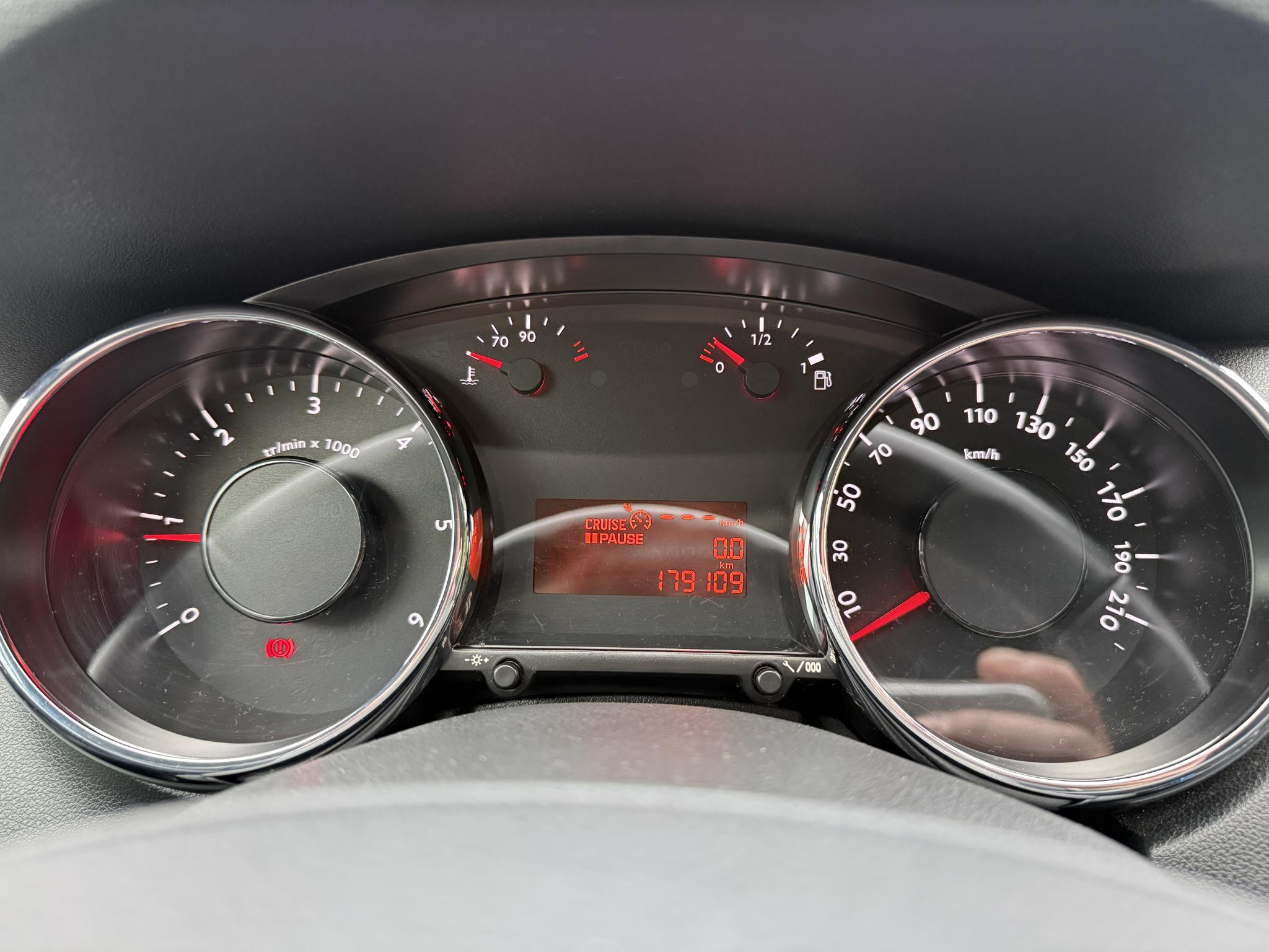 Foto van Peugeot 5008