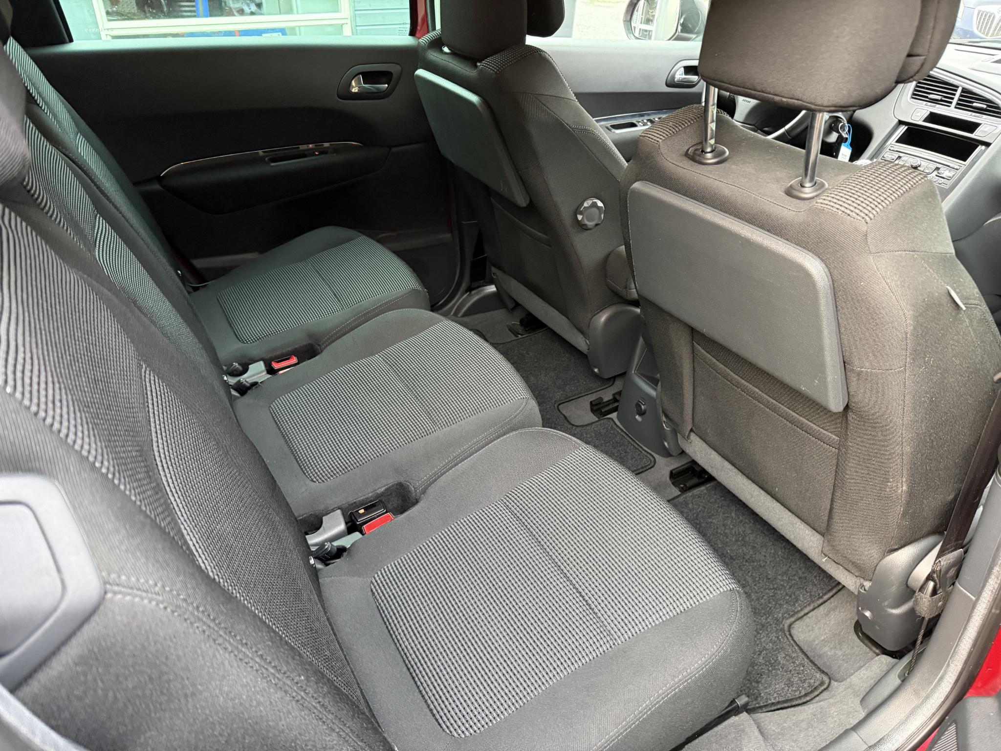 Foto van Peugeot 5008