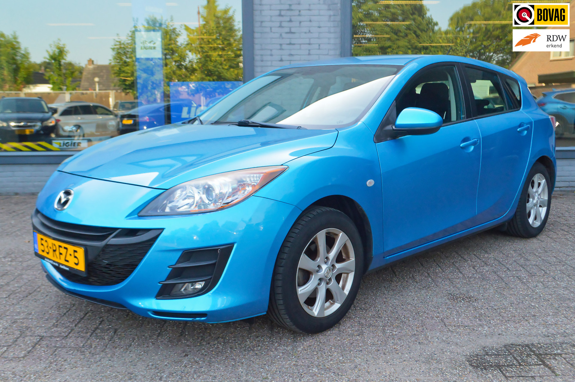 Mazda Mazda 3 1.6 TS AIRCO+UNIEKE KILOMERSTAND+LICHT METAAL+TREKHAAK 2011 - voorkant