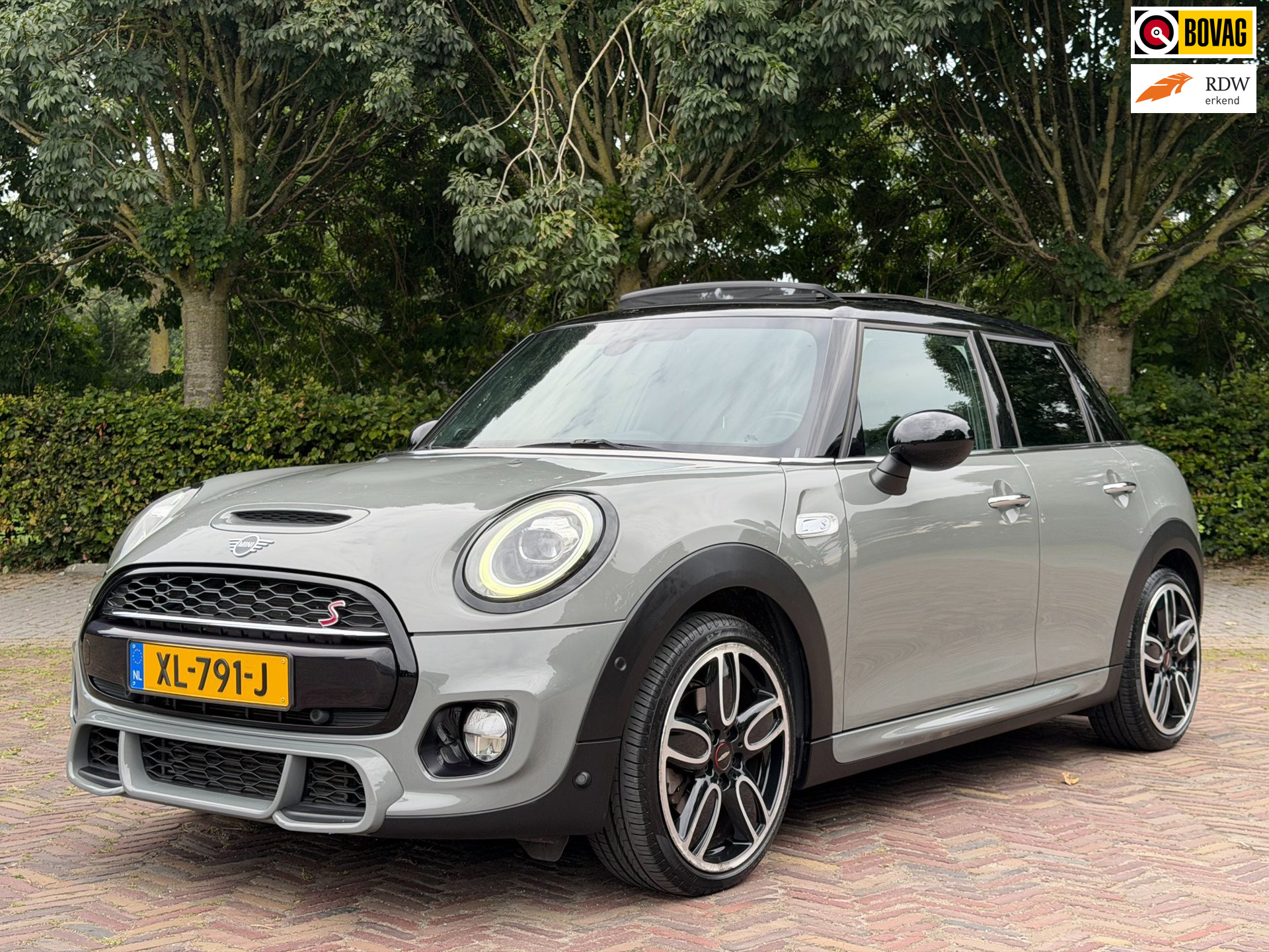 Mini Cooper S 2.0 Cooper S Knightsbridge Edition JCW 39.392km! 2019 - voorkant