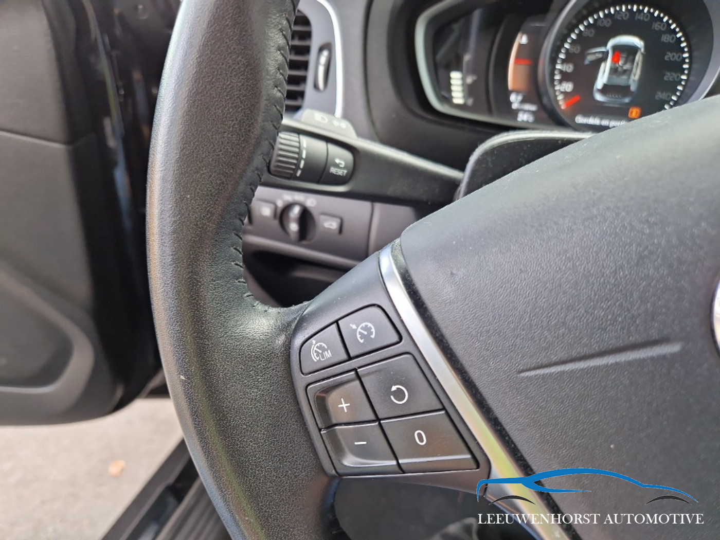 Foto van Volvo V40 Cross Country