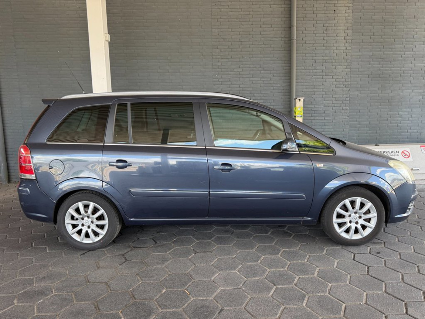 Foto van Opel Zafira