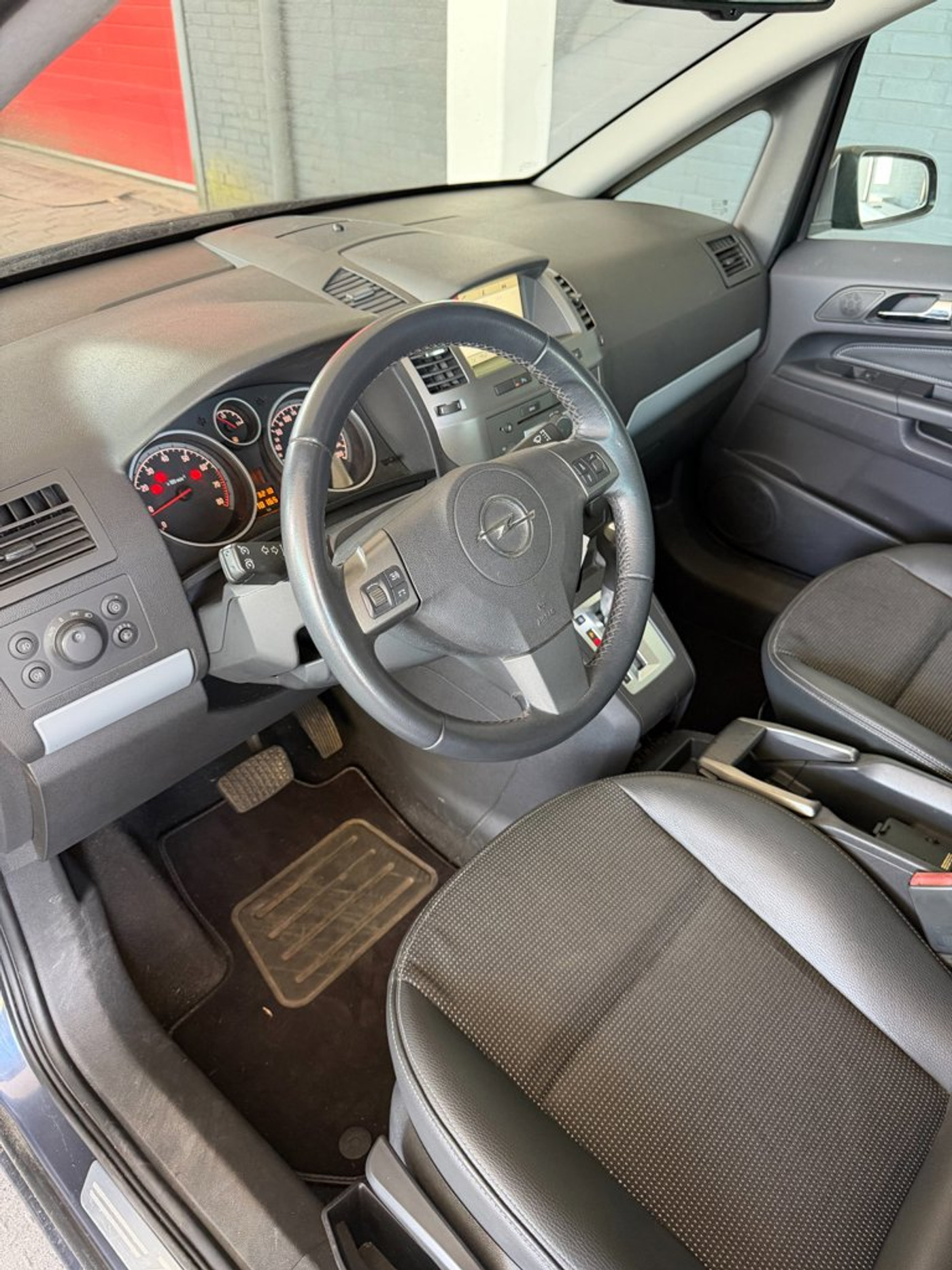 Foto van Opel Zafira