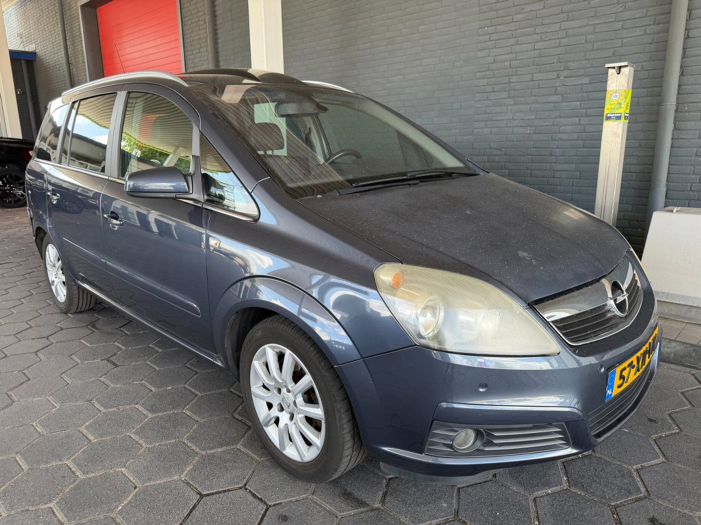 Foto van Opel Zafira