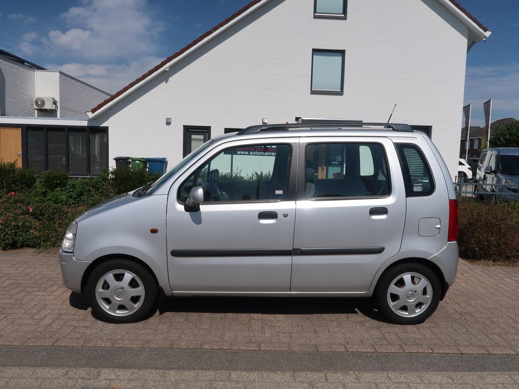 Foto van Opel Agila