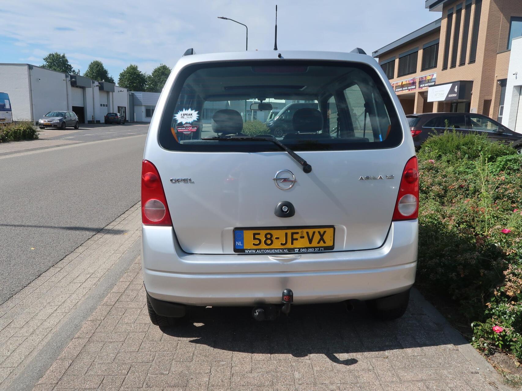 Foto van Opel Agila
