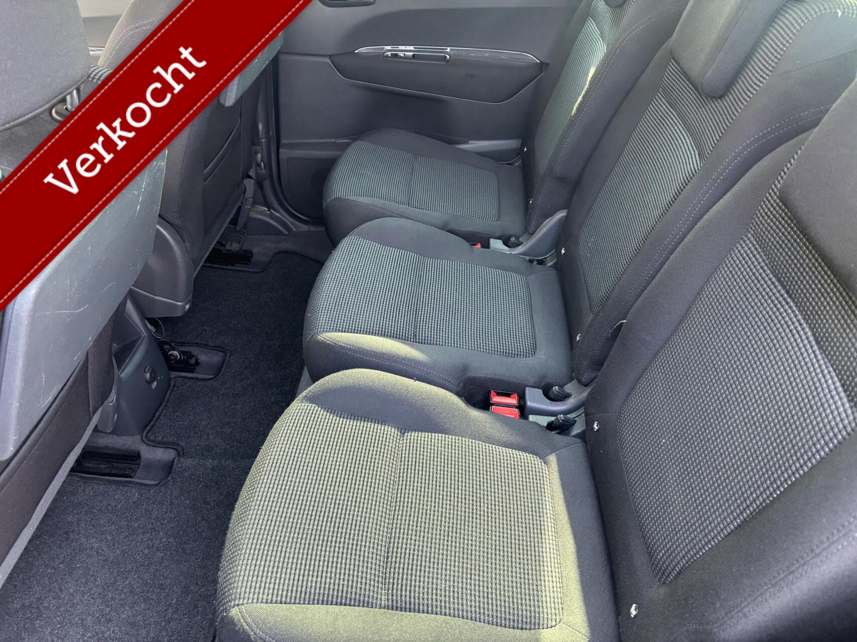 Foto van Peugeot 5008