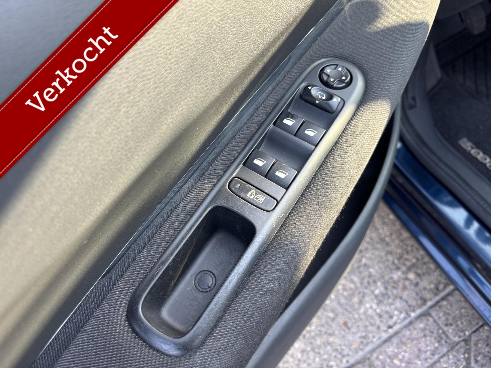 Foto van Peugeot 5008