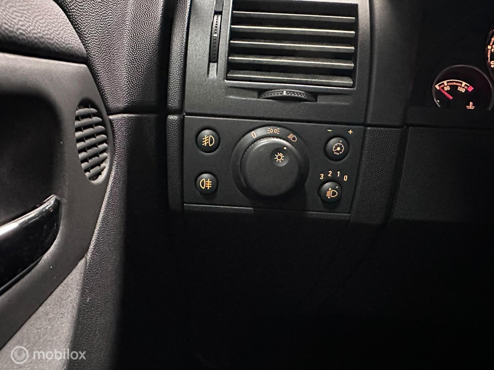 Foto van Opel Meriva-a