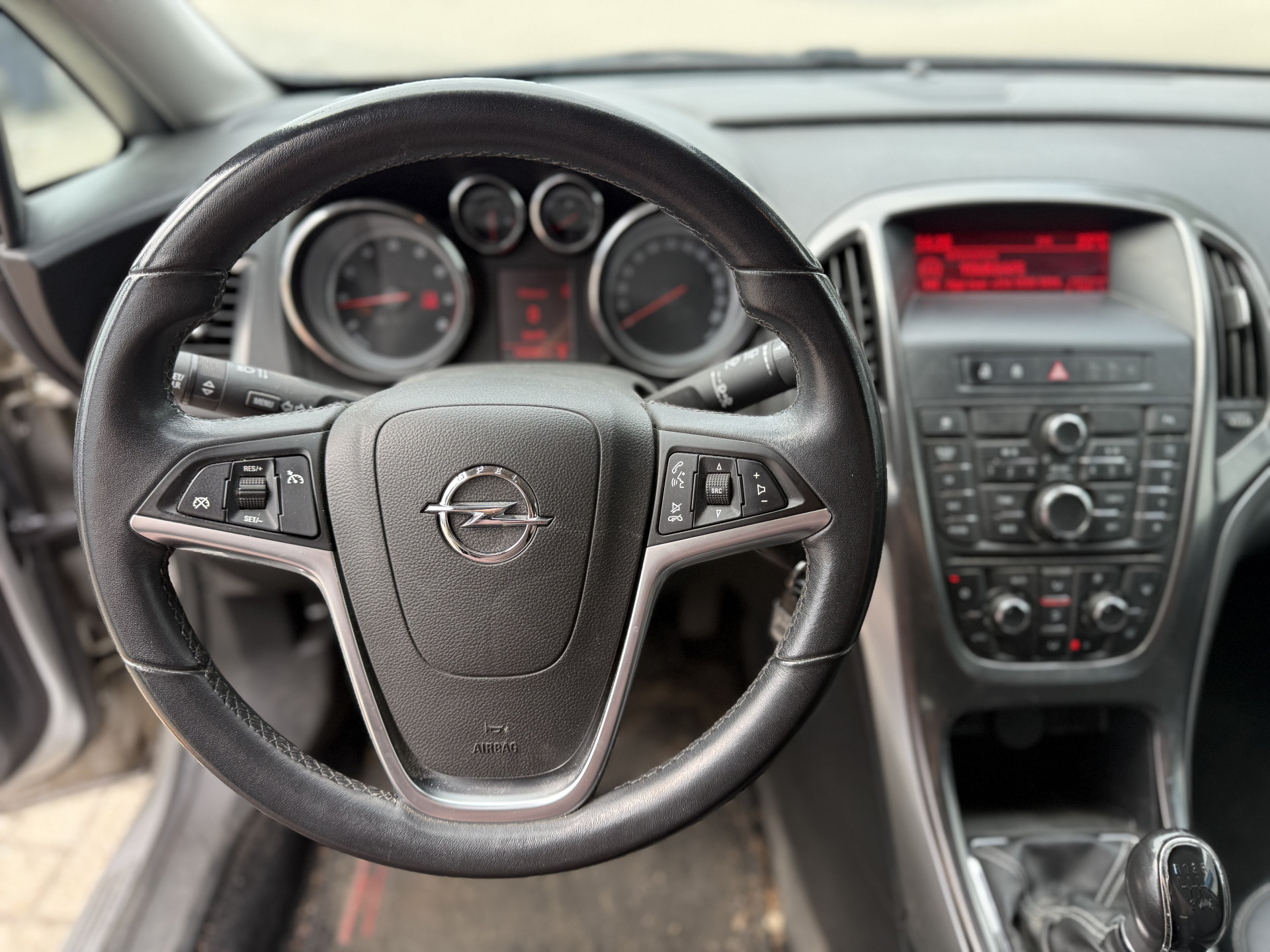 Foto van Opel Astra Sports Tourer