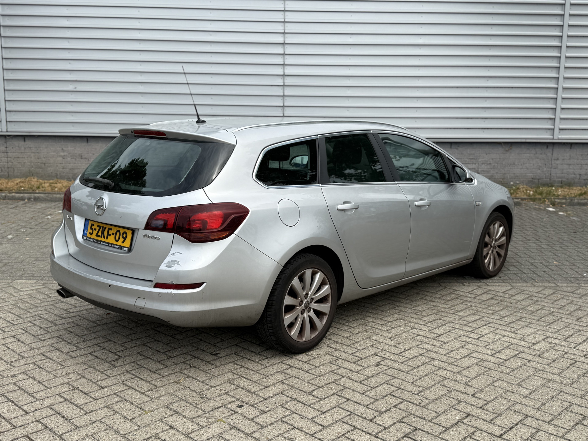 Foto van Opel Astra Sports Tourer