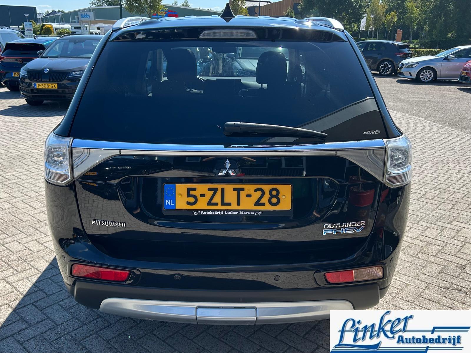 Foto van Mitsubishi Mitsubishi Outlander