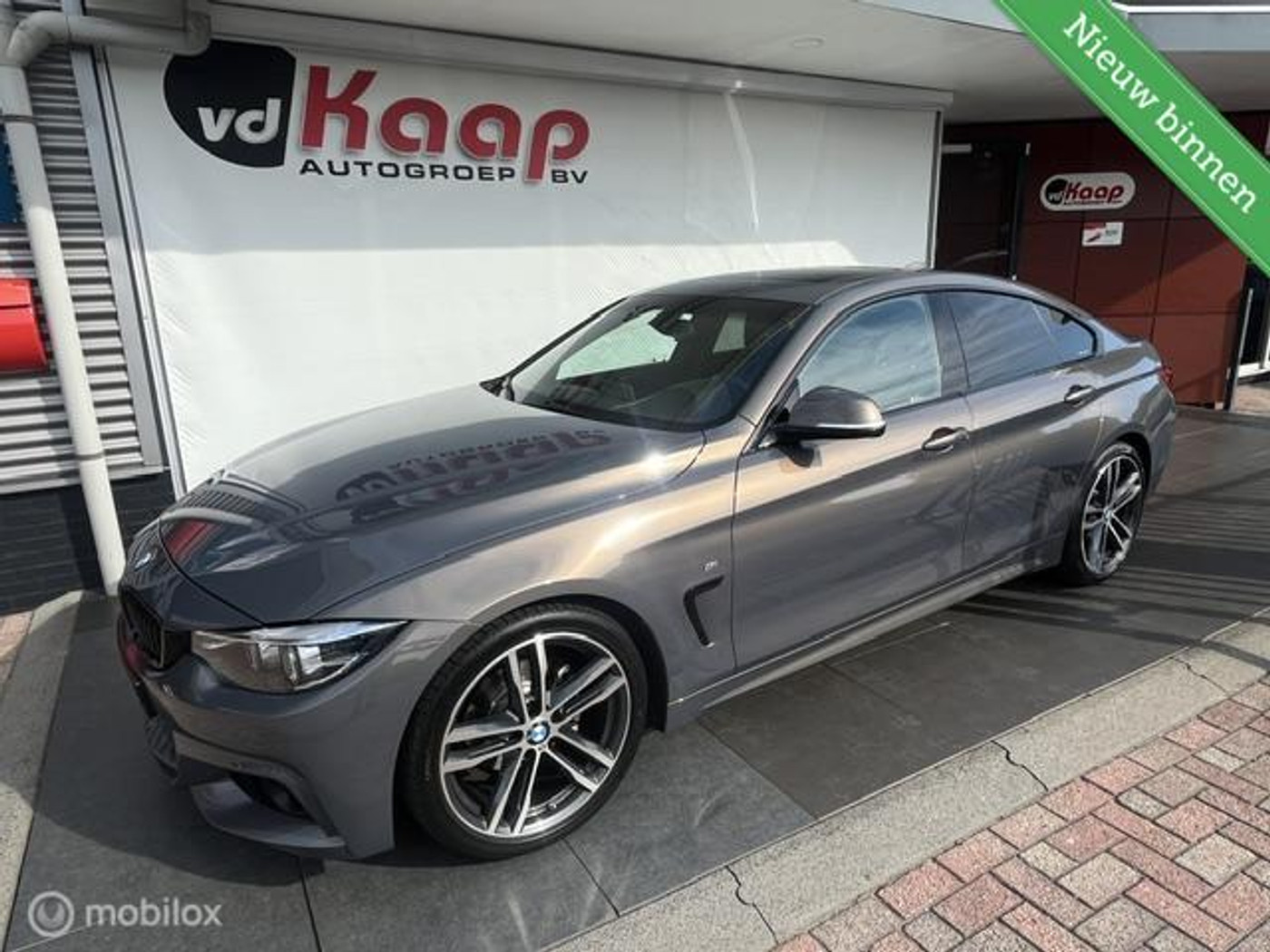 BMW 420i 420i High Executive M-PAKKET AUTO IS IN NIEUWESTAAT 2019 - voorkant
