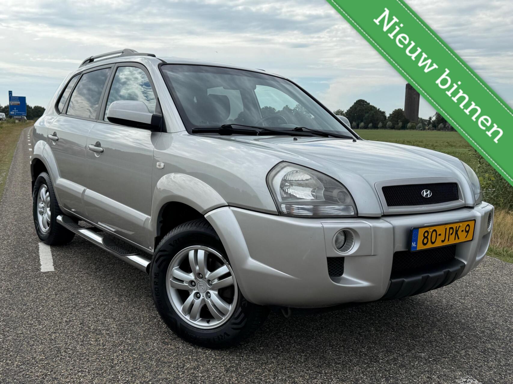 Hyundai Tucson 2.0i Style Supreme 141pk | Org NL 2009 - voorkant