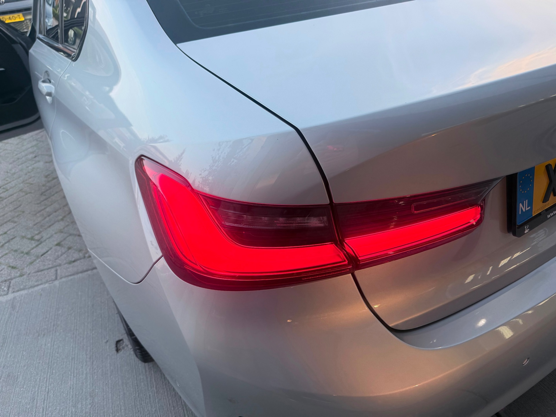 Foto van BMW 330i