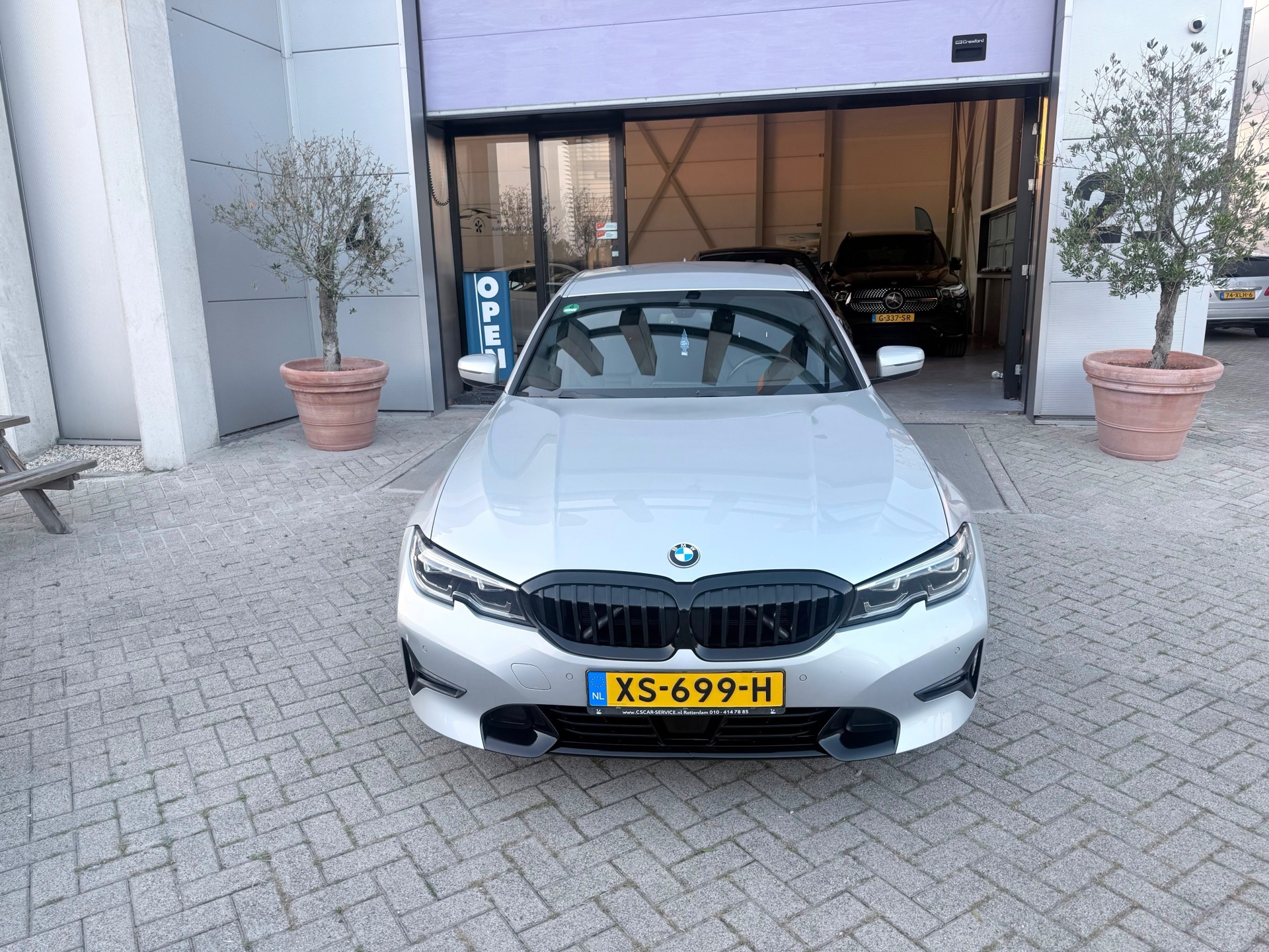 Foto van BMW 330i