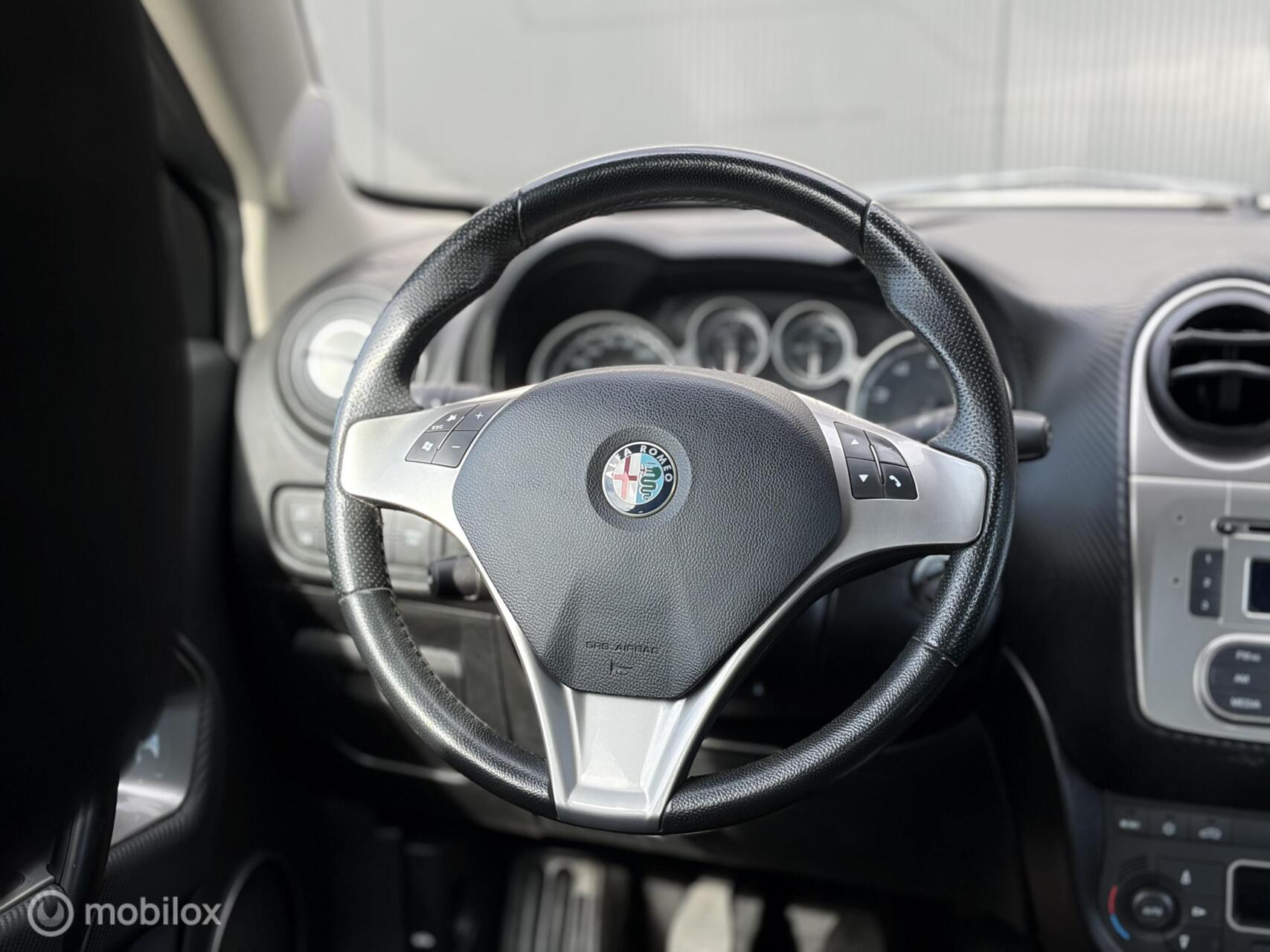Foto van Alfa Romeo Alfa Mito