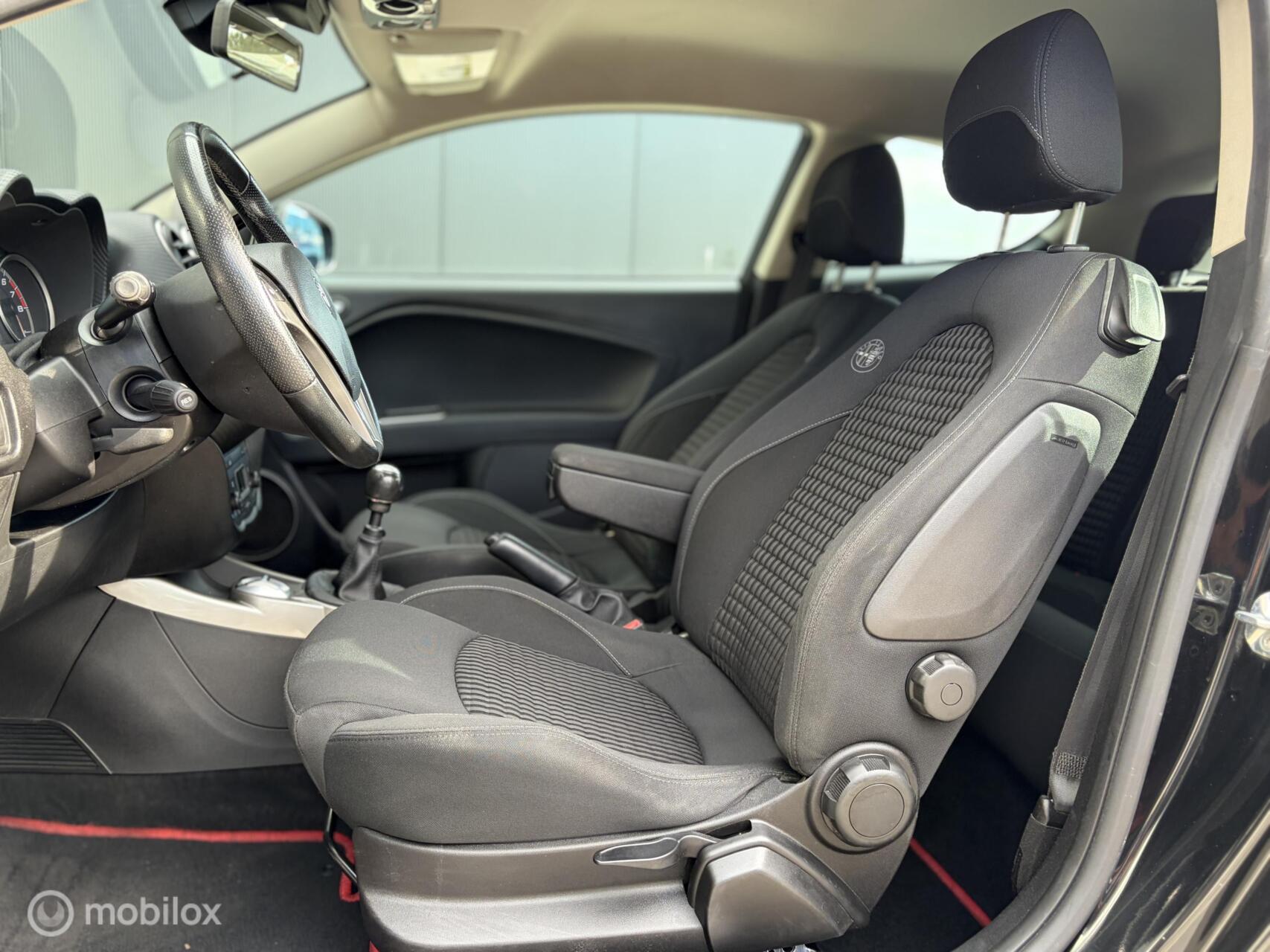 Foto van Alfa Romeo Alfa Mito