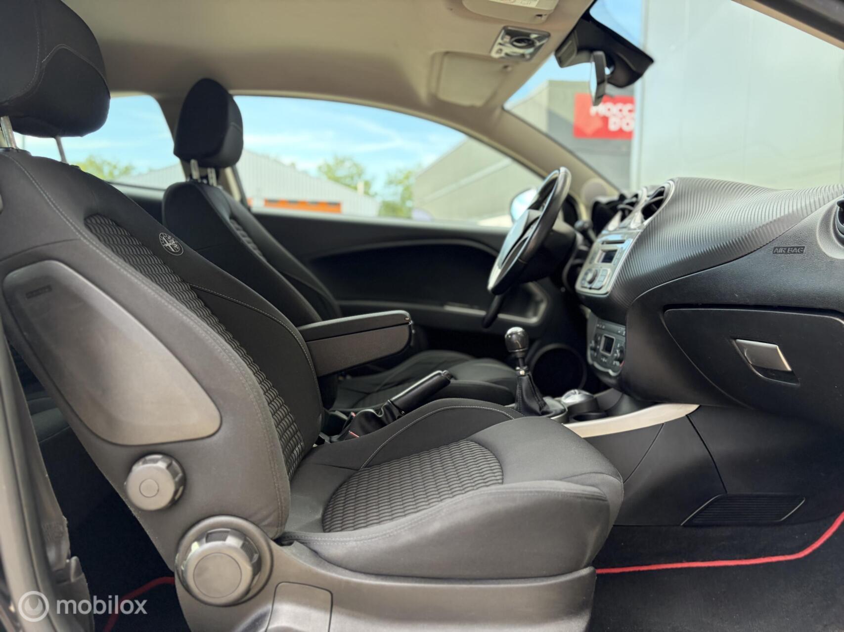 Foto van Alfa Romeo Alfa Mito