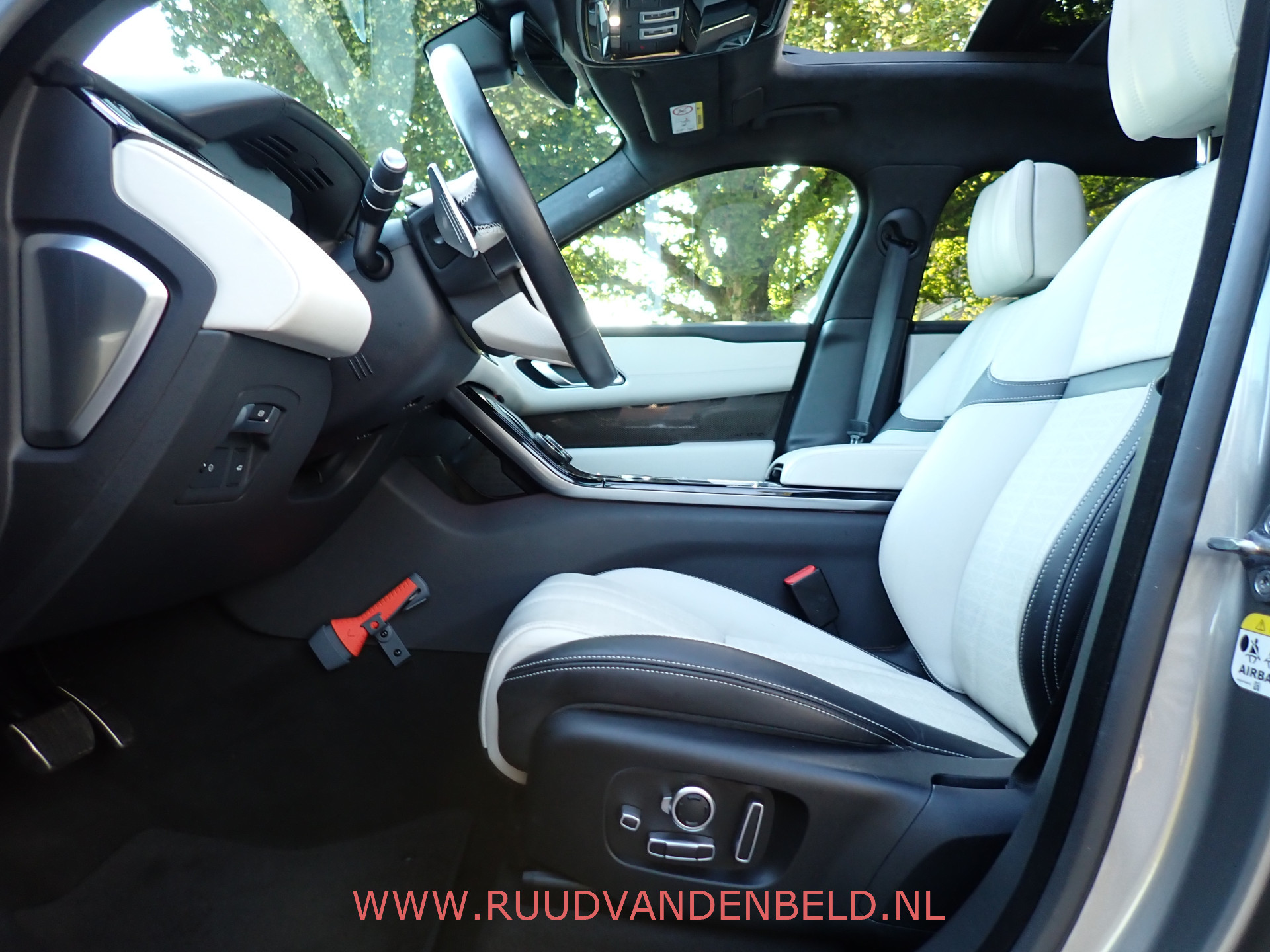 Foto van Land Rover Range Rover Velar
