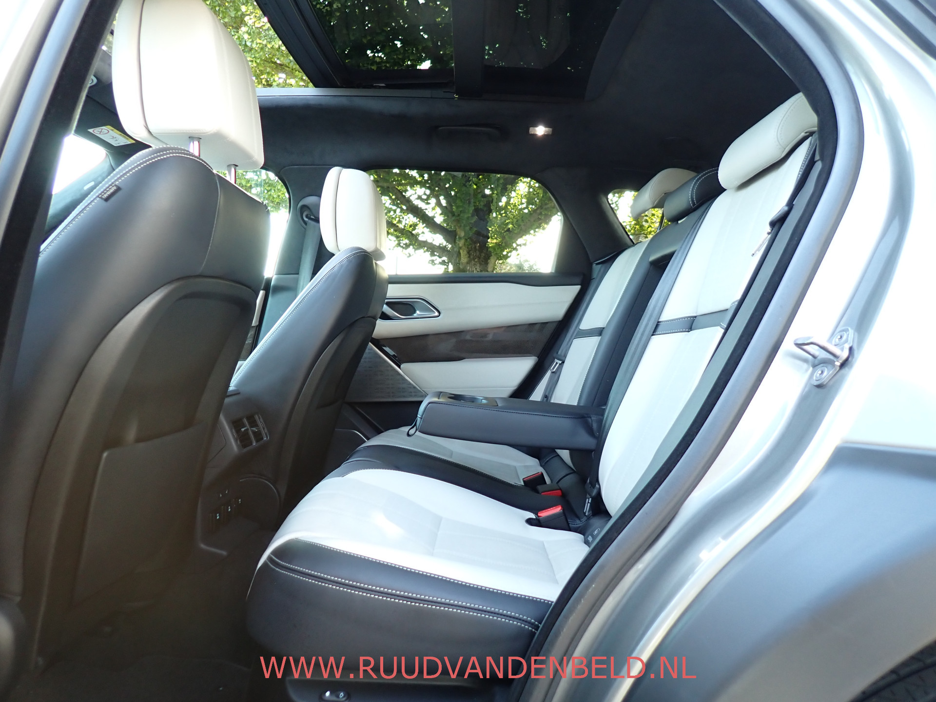 Foto van Land Rover Range Rover Velar