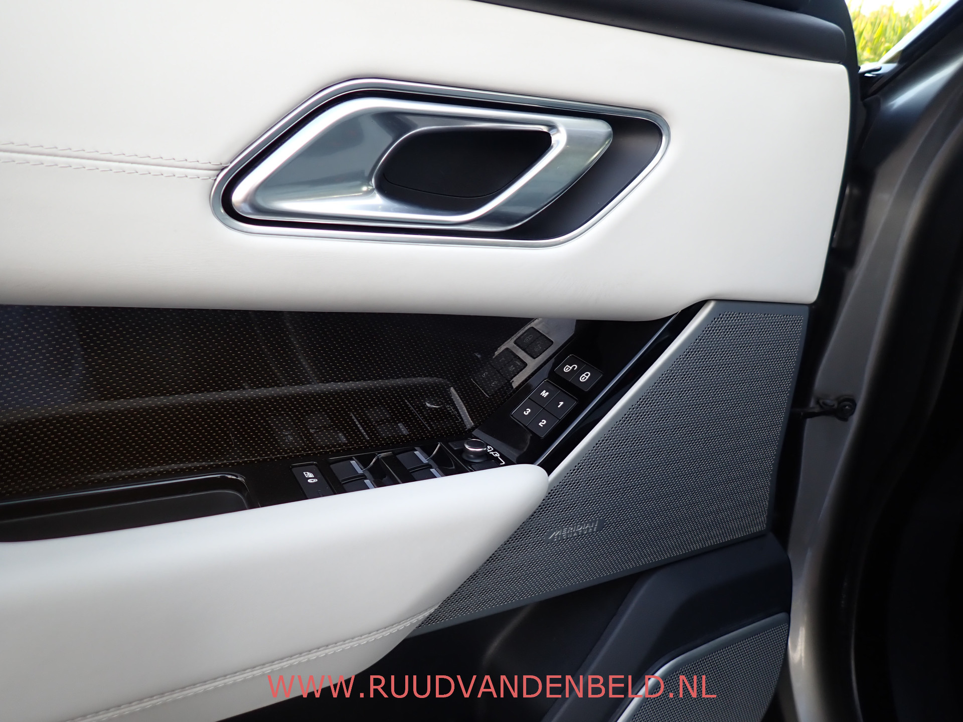 Foto van Land Rover Range Rover Velar