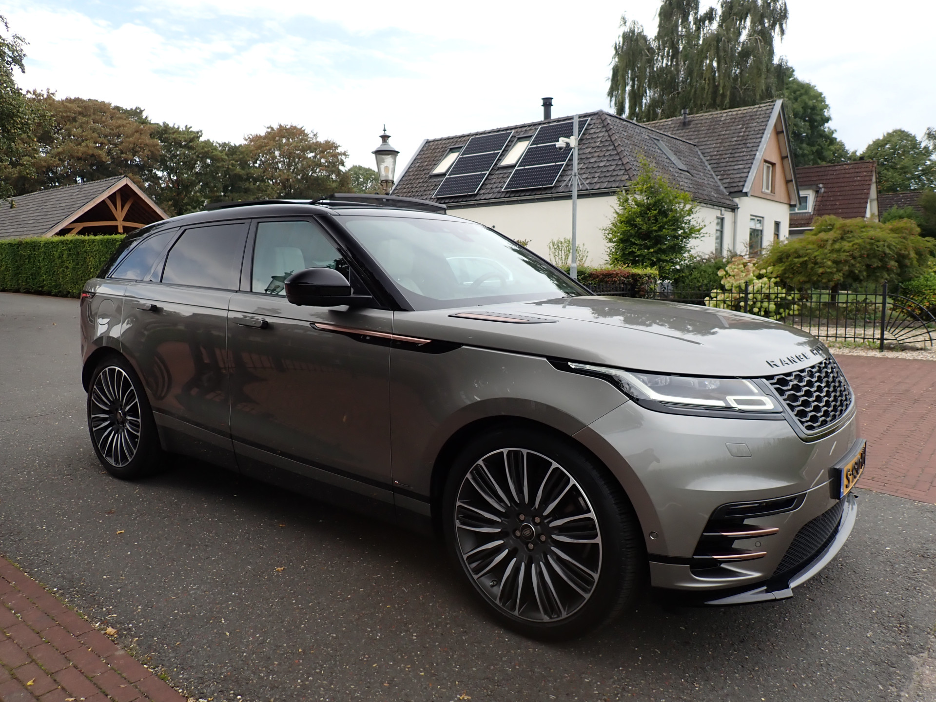 Foto van Land Rover Range Rover Velar